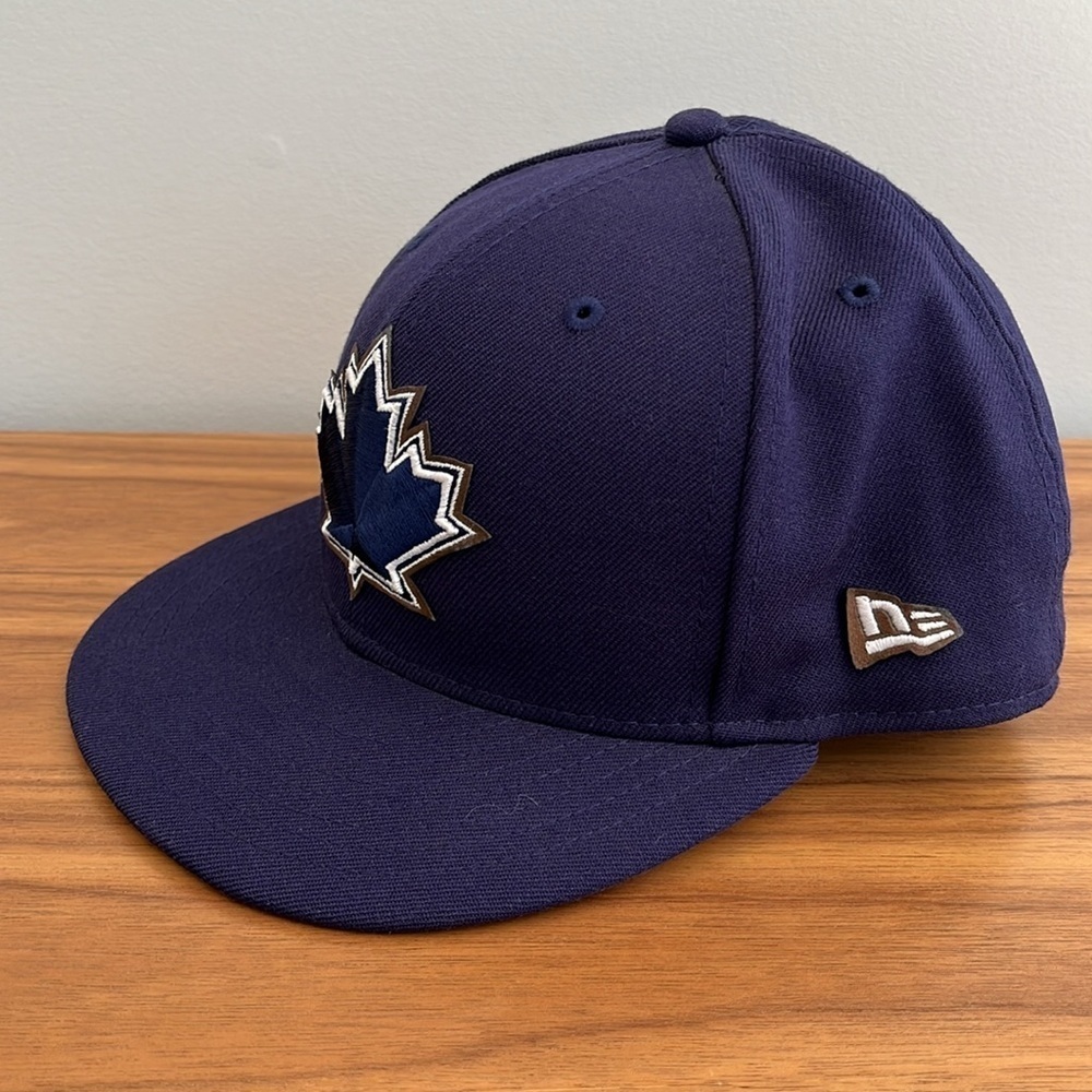 NEW ERA 59FIFTY Blue Jays MLB Fitted Baseball Cap Size 7 3/8 58.7 cm Sports Fan - Picture 3 of 13